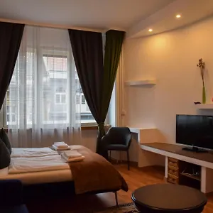 Main Square Sauna And Fireplace Apartamento Praga